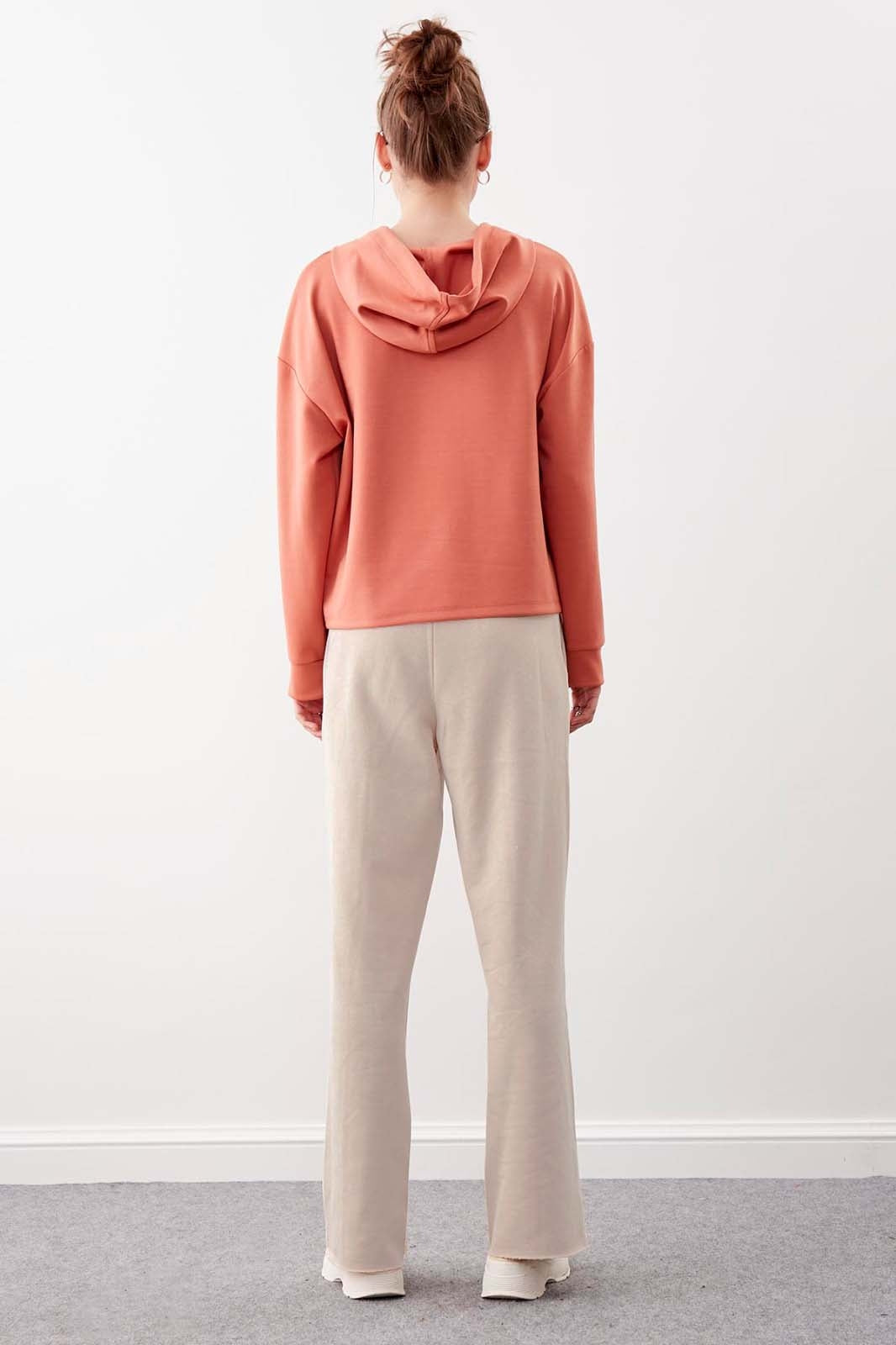 FRONT-STITCHED LACED TRACKSUIT