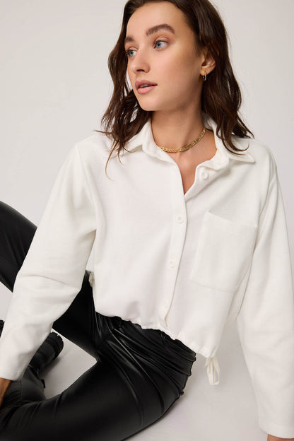 FRONT BUTTON LACED SINGLE POCKET KNITTED BLOUSE