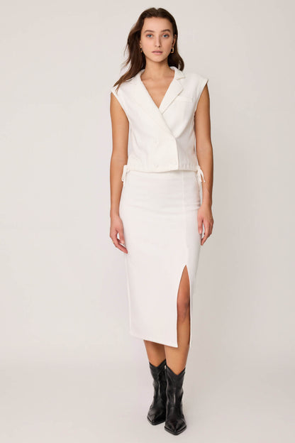 KNITTED VEST WITH WEDGE BUTTONS