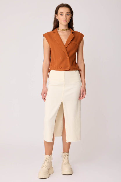 KNITTED VEST WITH WEDGE BUTTONS