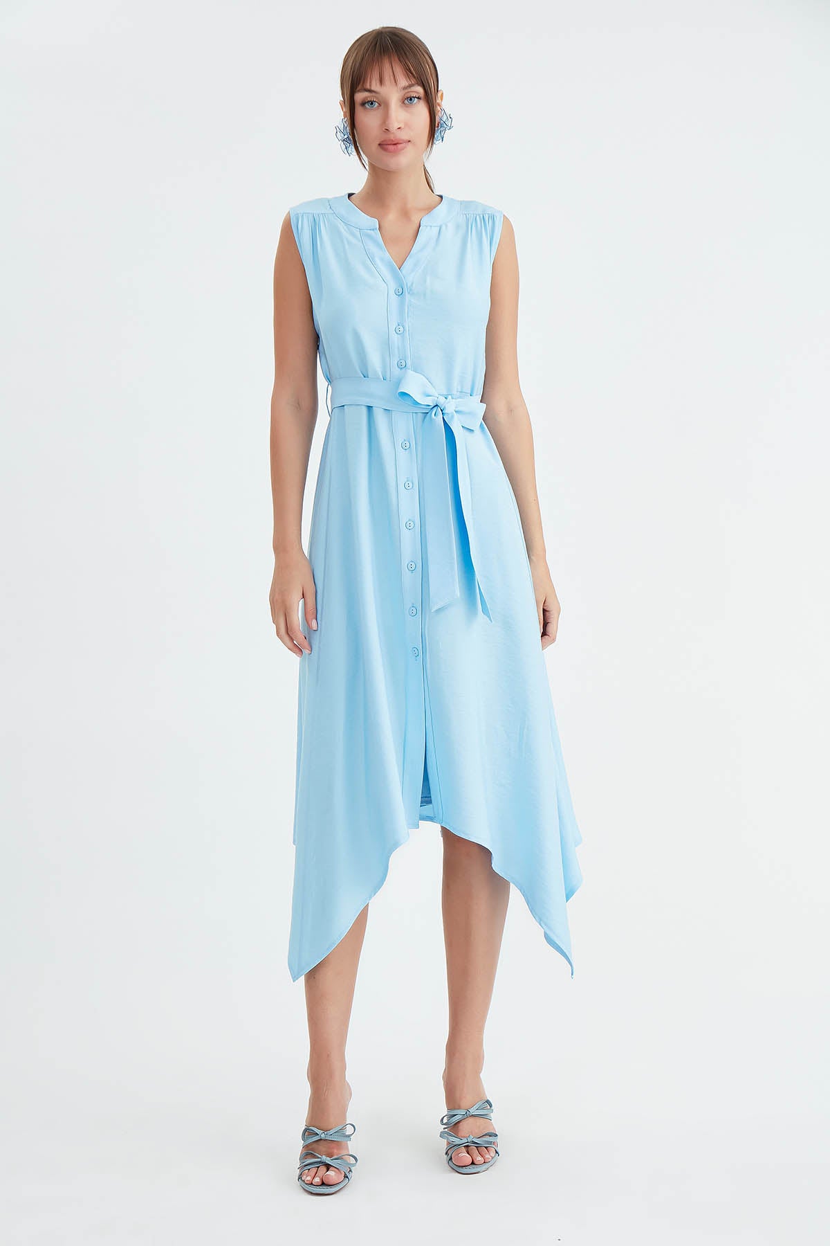 SLEEVELESS DRESS WITH FRONT BUTTON BELT