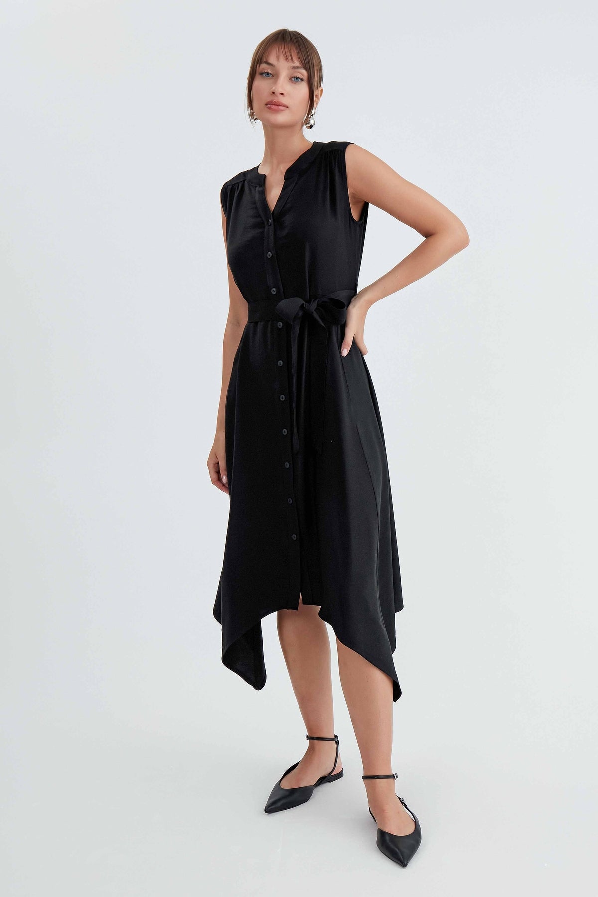 SLEEVELESS DRESS WITH FRONT BUTTON BELT