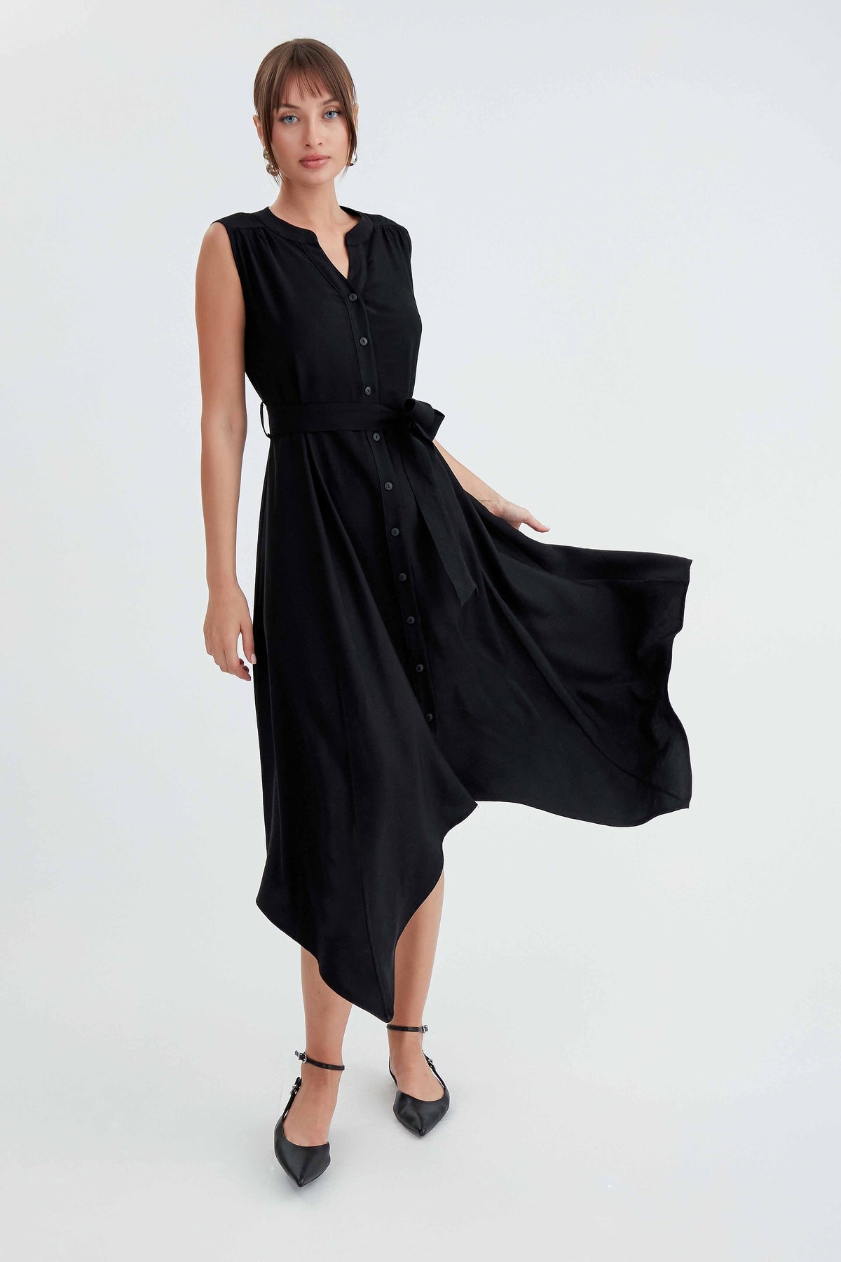SLEEVELESS DRESS WITH FRONT BUTTON BELT