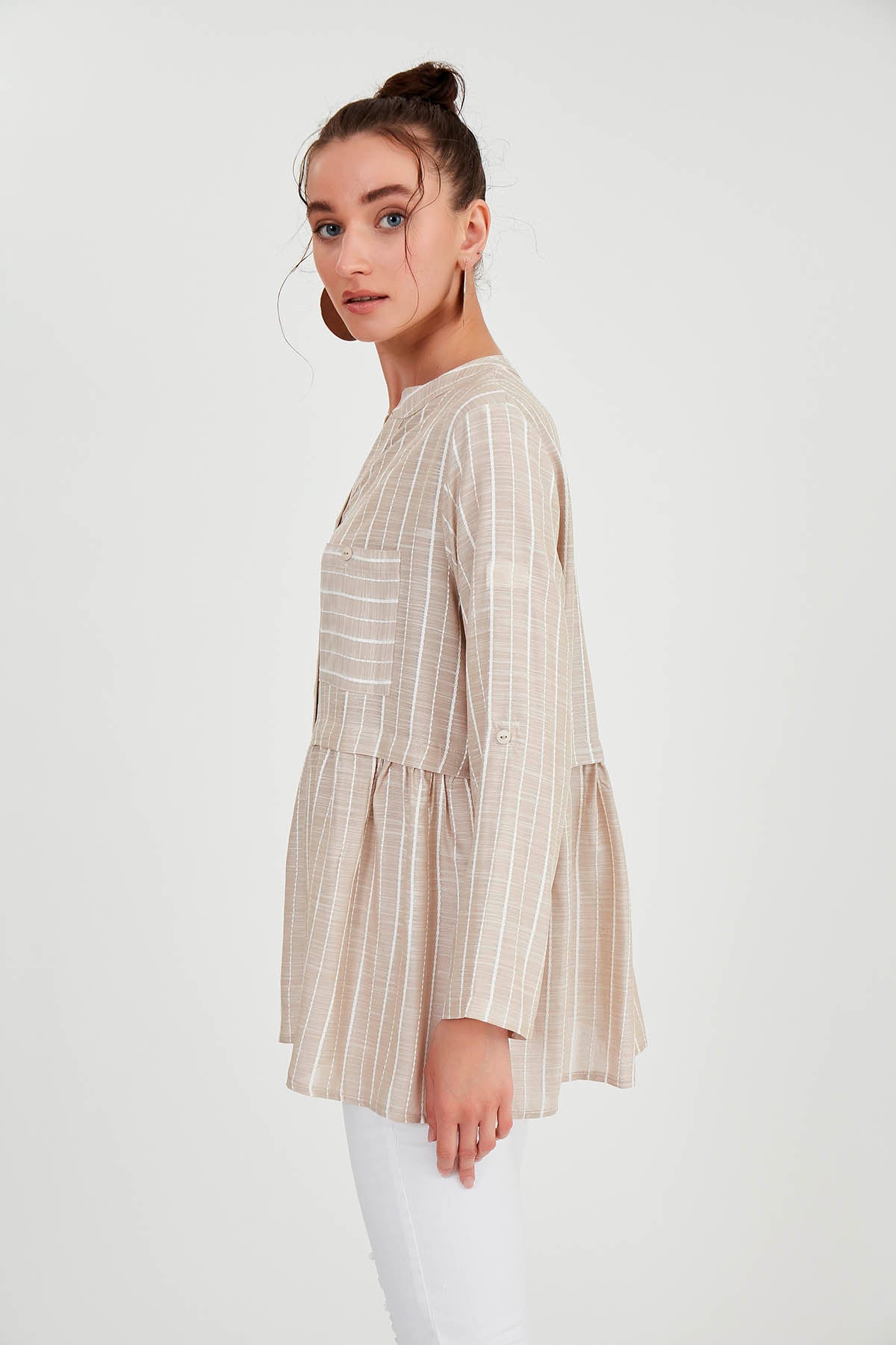FRONT BUTTON BLOUSE WITH LINES