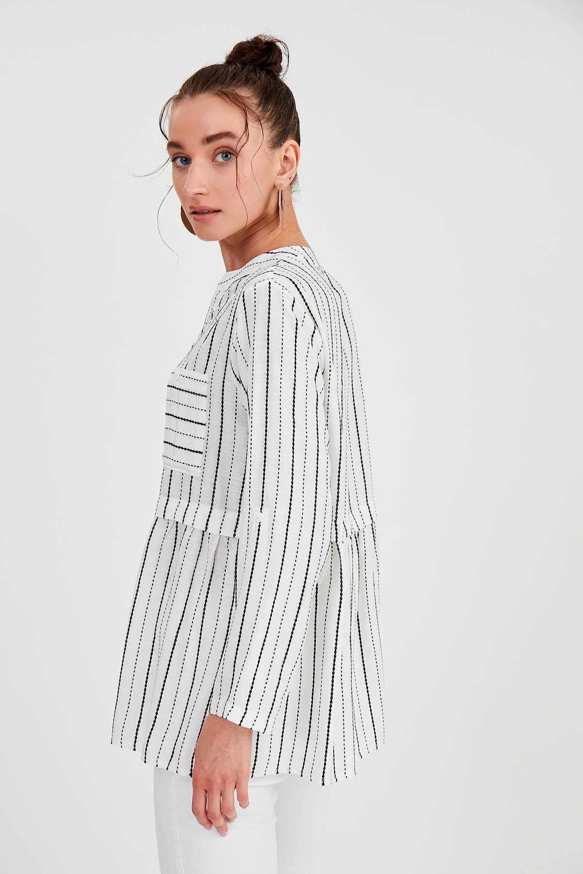 FRONT BUTTON BLOUSE WITH LINES