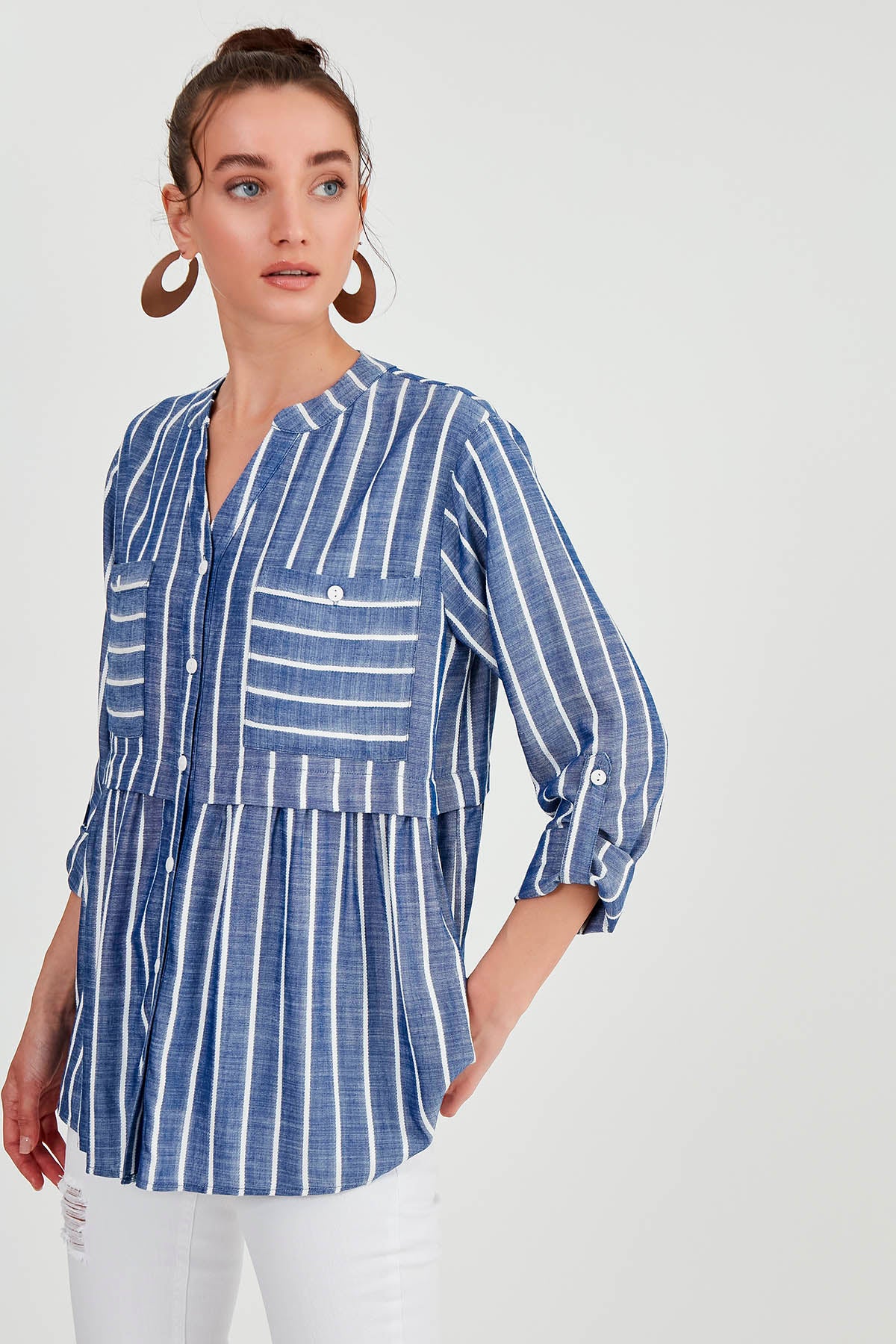 FRONT BUTTON BLOUSE WITH LINES