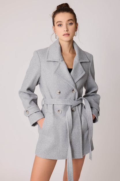 SHORT BOWL JACKET WITH FRONT BUTTON BELT