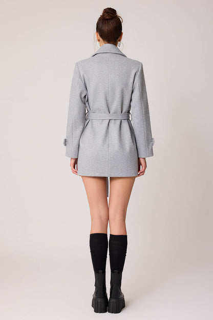 SHORT BOWL JACKET WITH FRONT BUTTON BELT