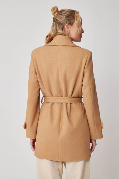 SHORT BOWL JACKET WITH FRONT BUTTON BELT