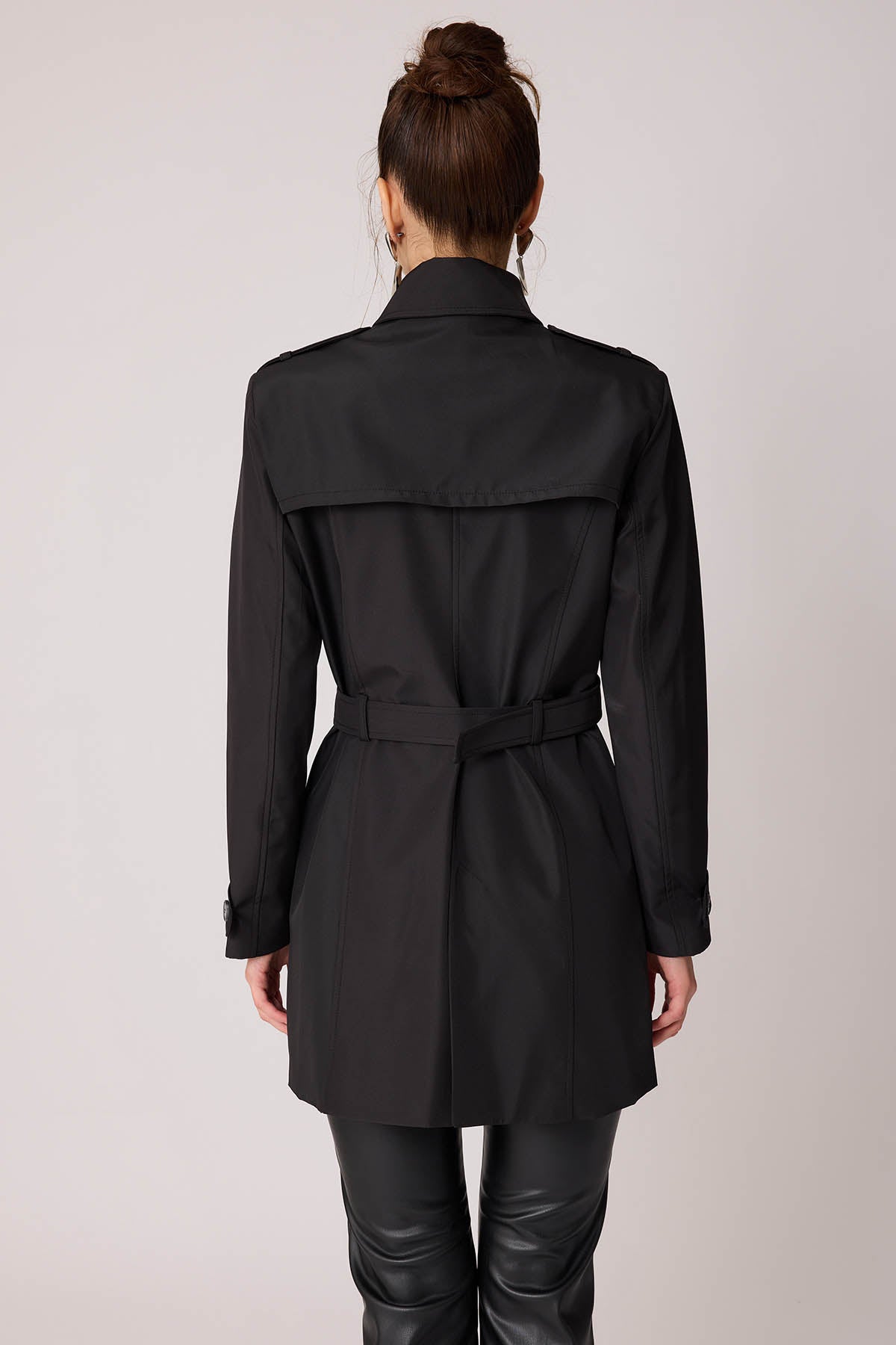TRENCH COAT WITH THE FRONT BUTTON BELT