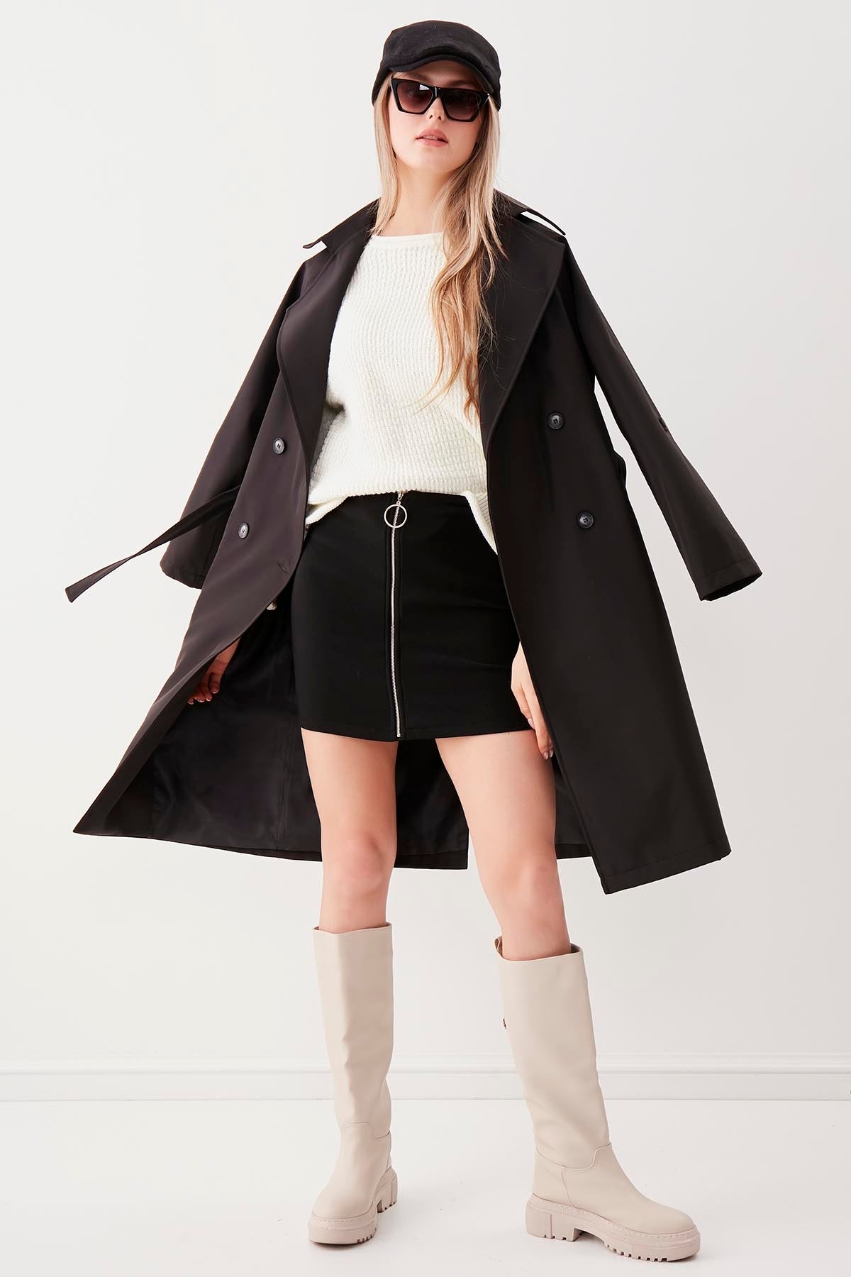 LONG TRENCH COAT WITH THE FRONT BUTTON & BELT