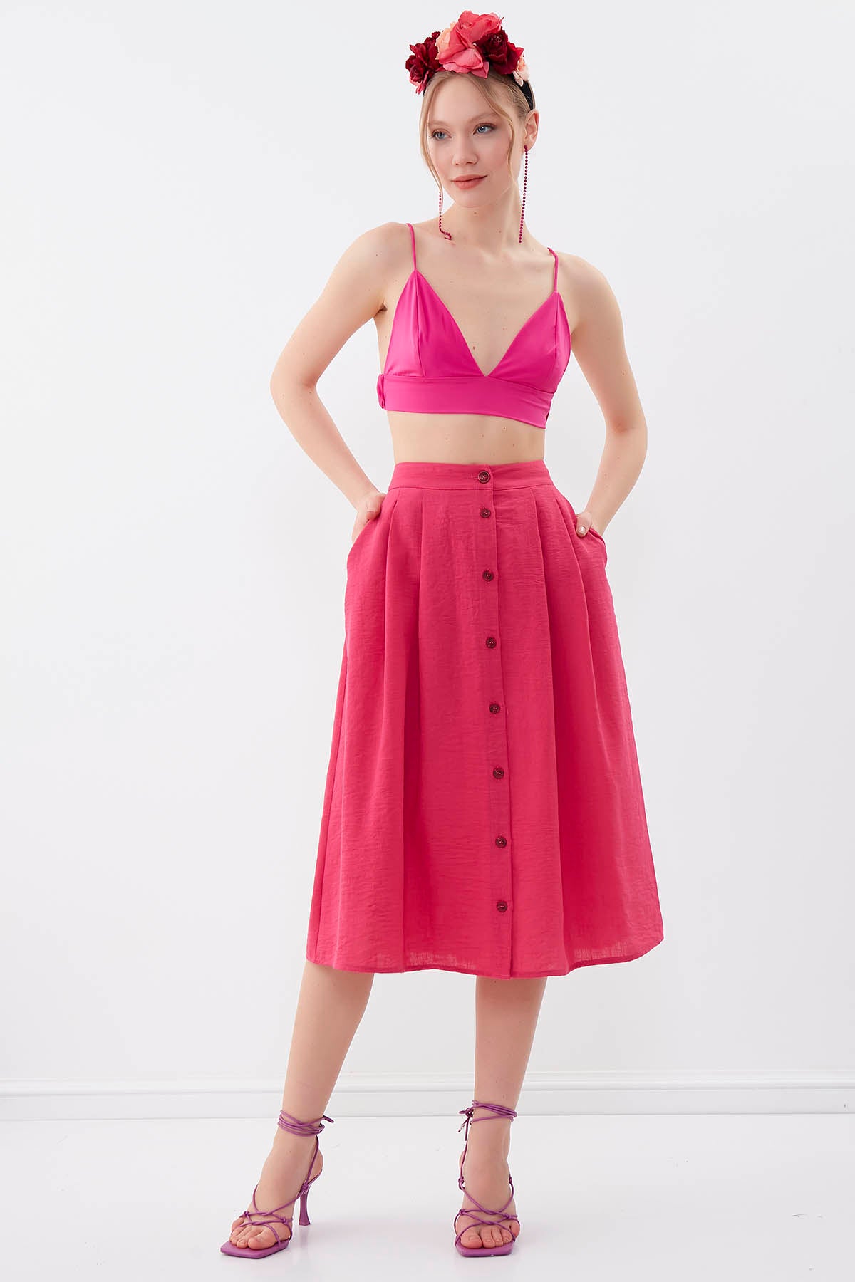 MIDSIZE SKIRT WITH FRONT BUTTON