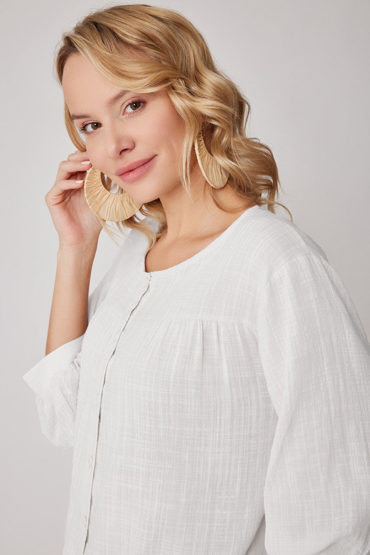 VISCOSE LINEN BLOUSE WITH FRONT BUTTON