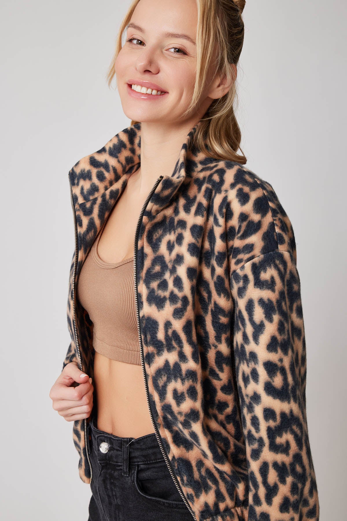 ZIPPERED POLAR JACKET WITH LEOPARD PATTERN