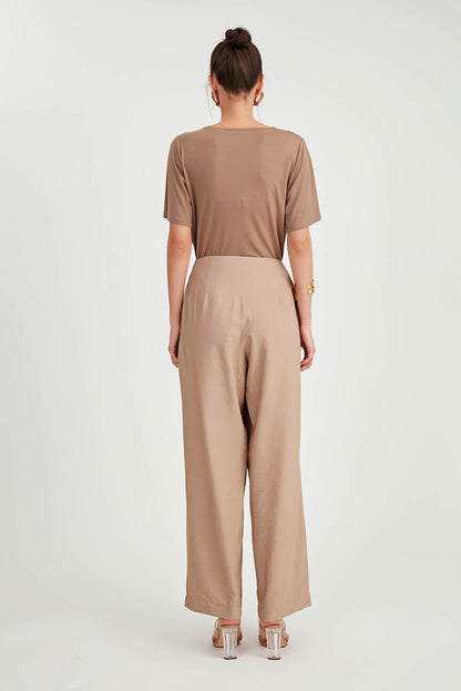 WIDE-ASPECT TROUSERS WITH ZIPPERED FRONT