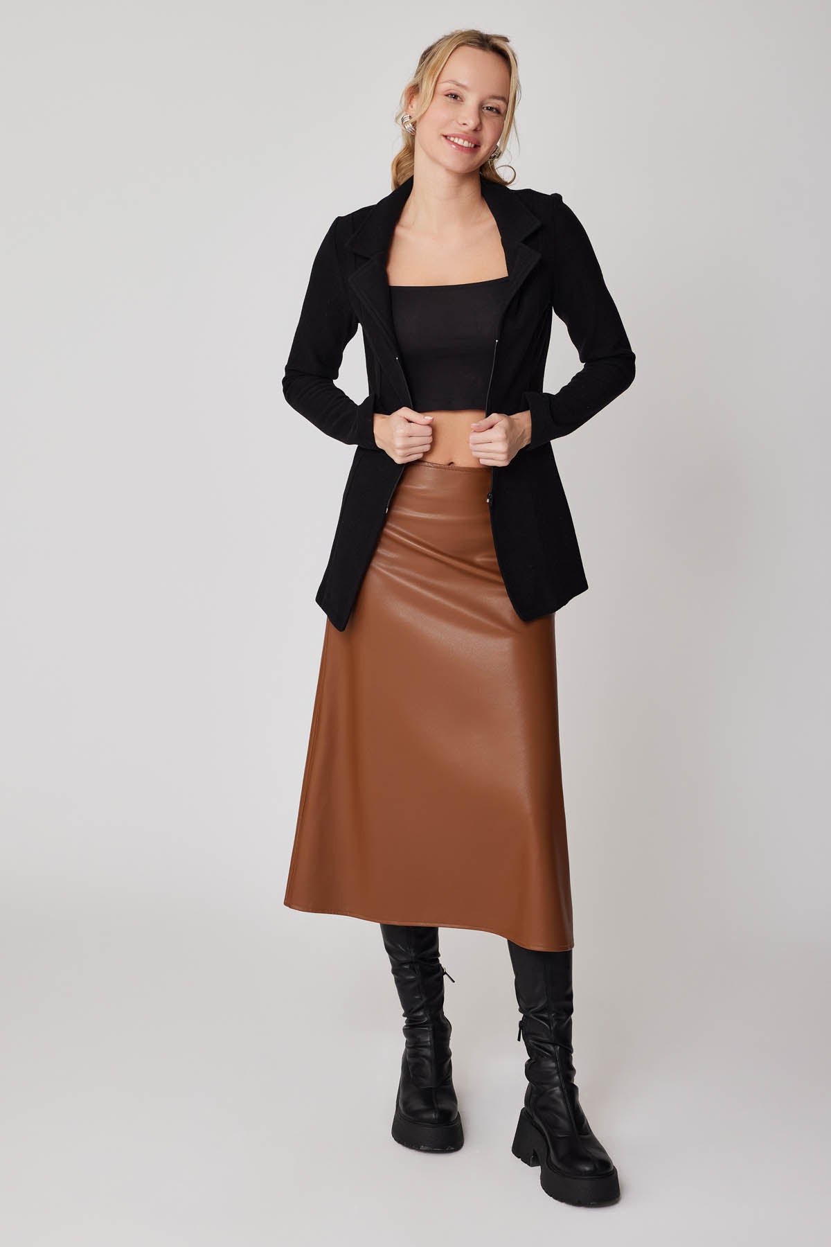 ZIPPERED JACKET