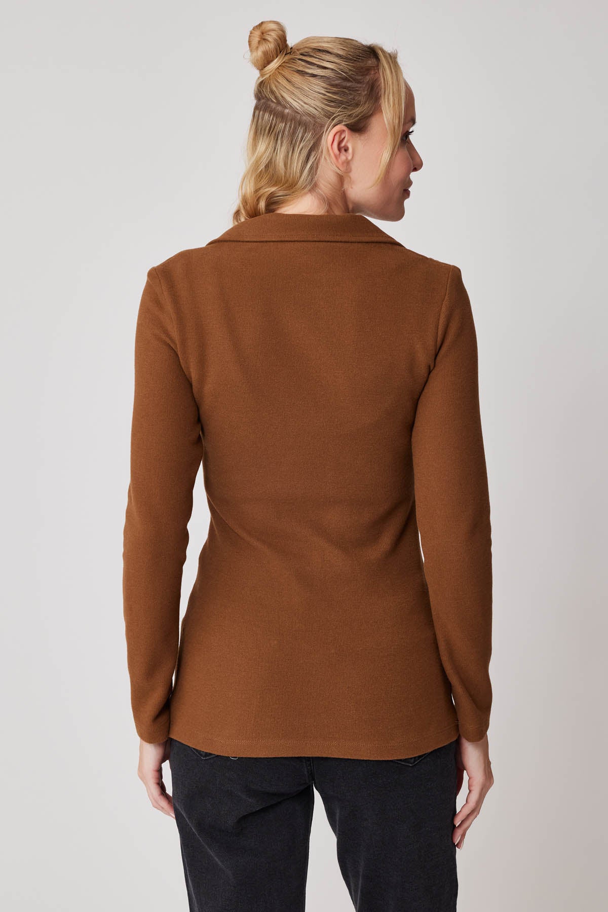 ZIPPERED JACKET