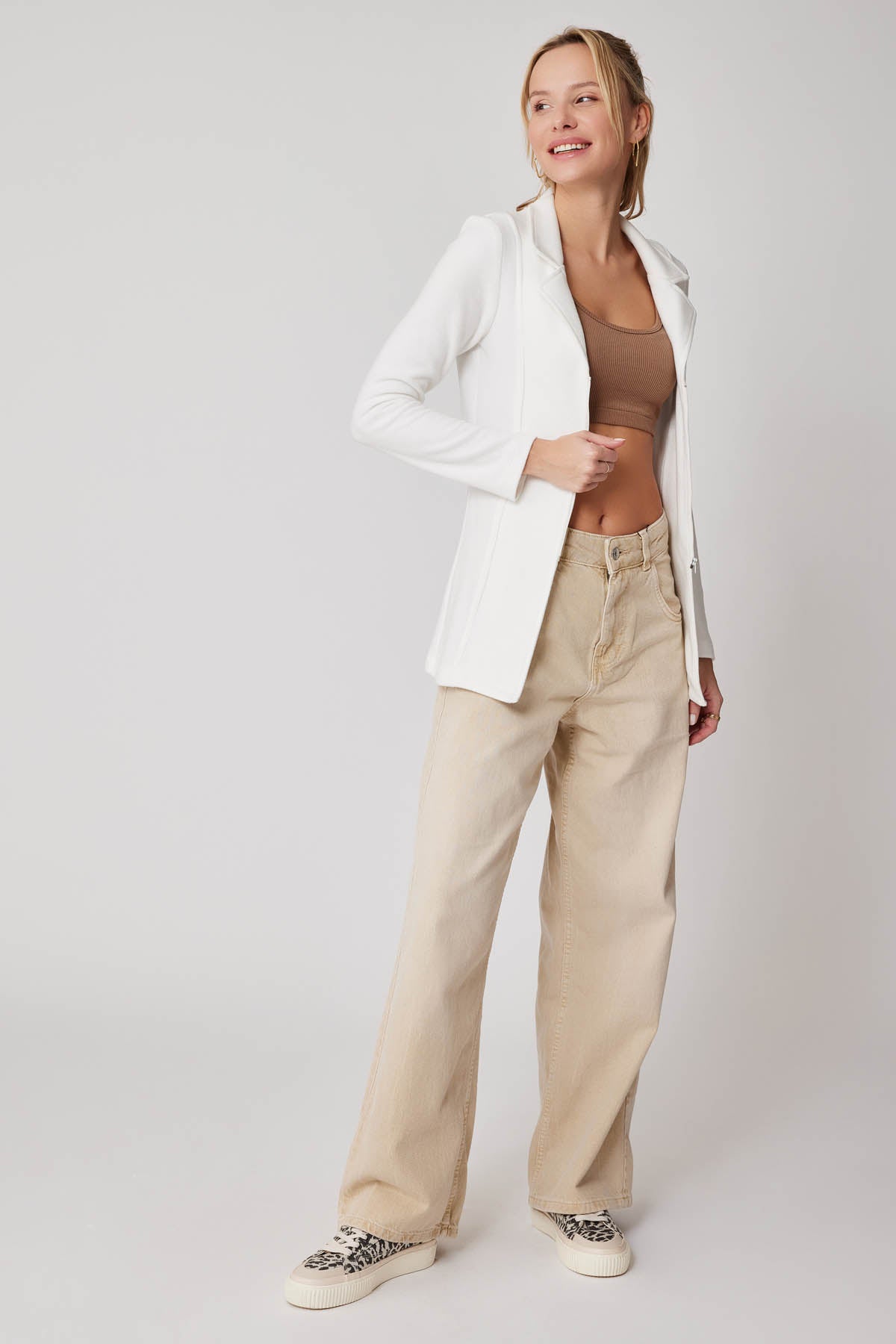 ZIPPERED JACKET