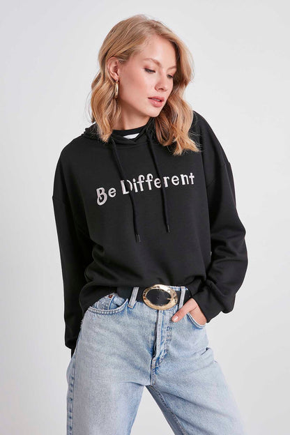 SWEATSHIRT WITH EMBROIDERY HOODIE