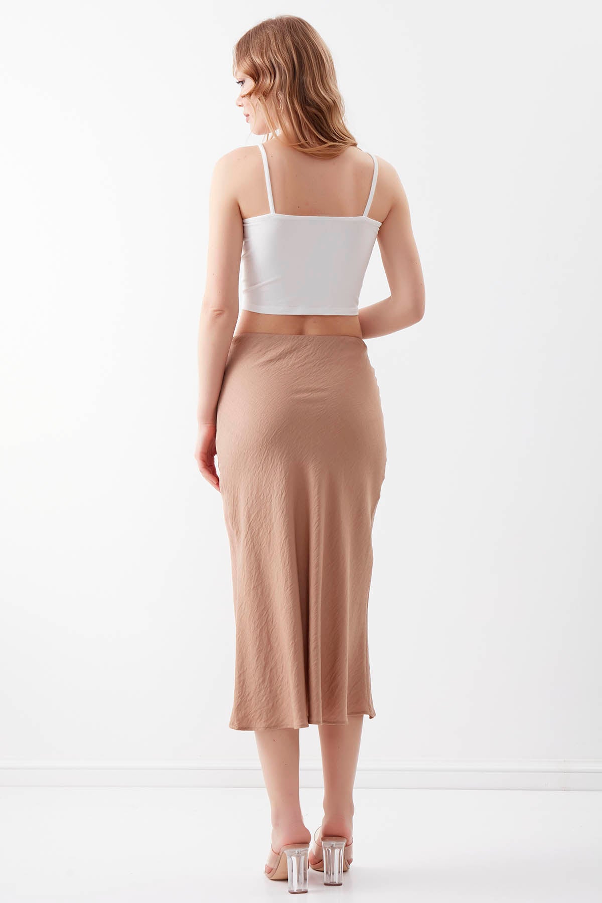 CHAIN DETAILED WAIST MIDI HEIGHT SKIRT FRONT