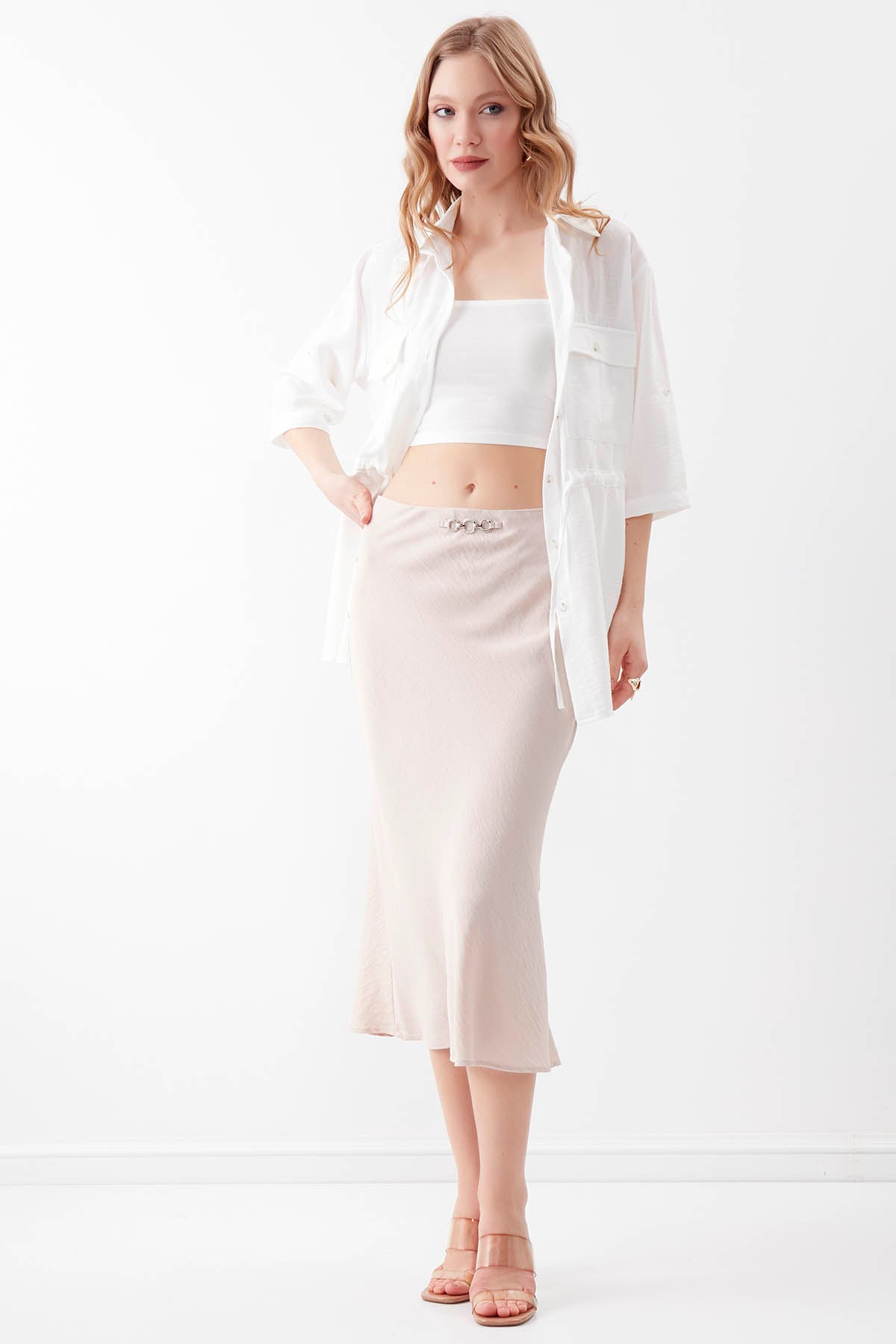 CHAIN DETAILED WAIST MIDI HEIGHT SKIRT FRONT