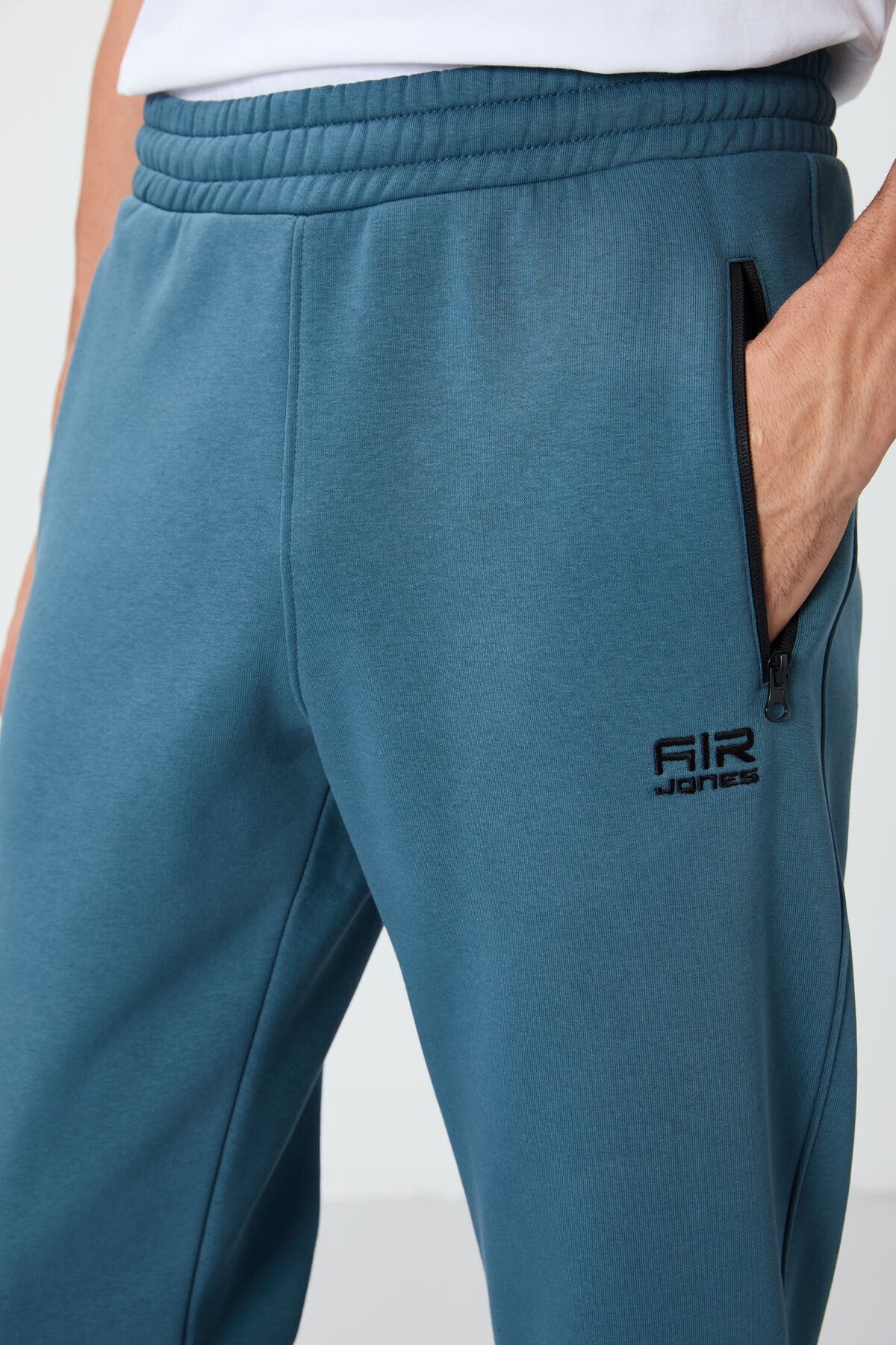Cesar Orman Green Pocket Jogger Men's Tracksuit Bottom - 84929