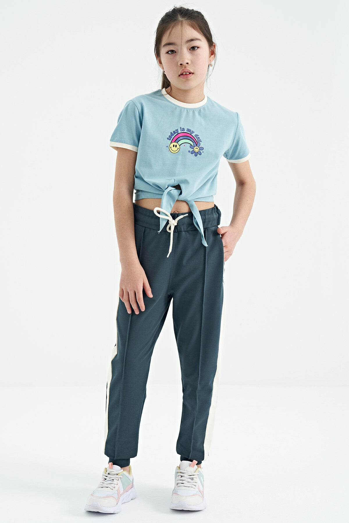 Light Blue Print Detailed O Collar Multicolor Tie Detailed Girl's T-Shirt - 75113