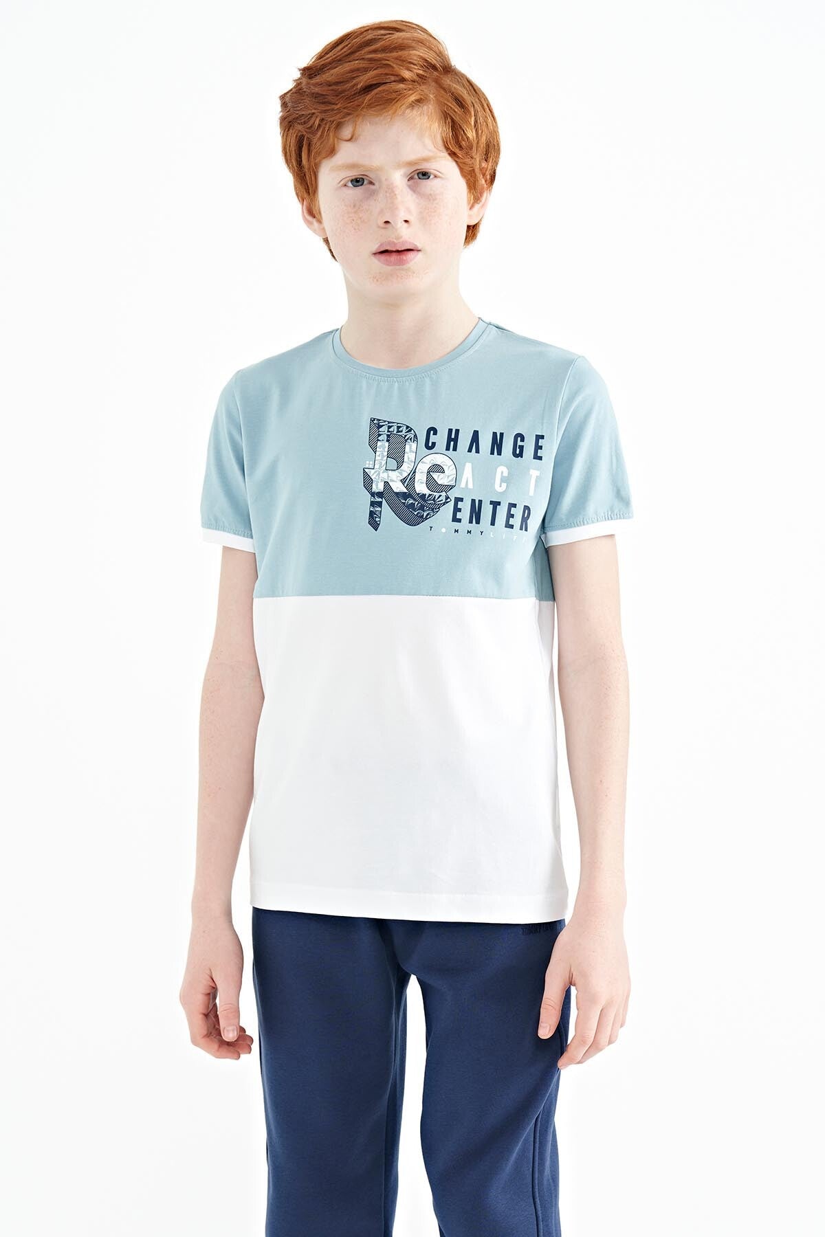 Light Blue Print Detailed Color Blocked Standard Fit O Collar Boys T-Shirt - 11107