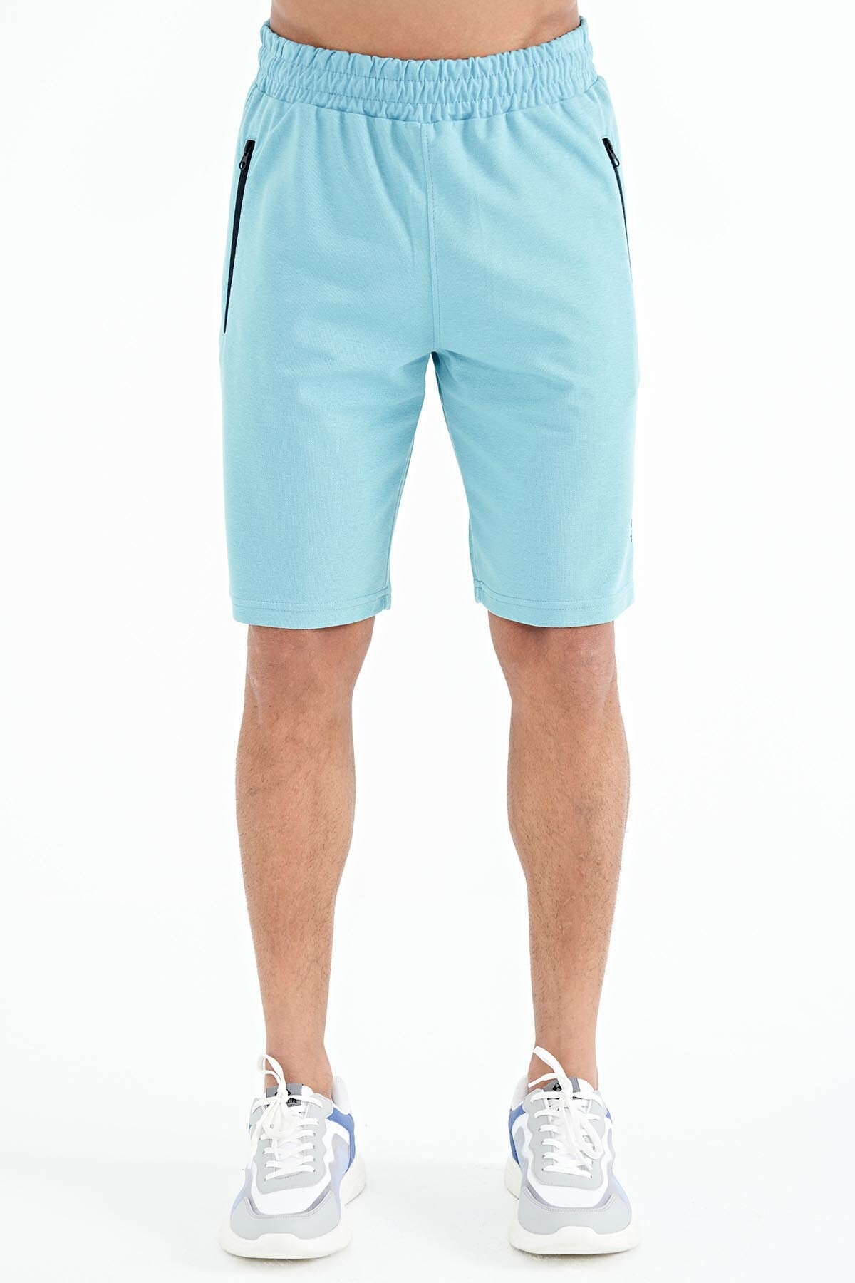 Arlo Light Blue Pocketed Men's Shorts - 81248