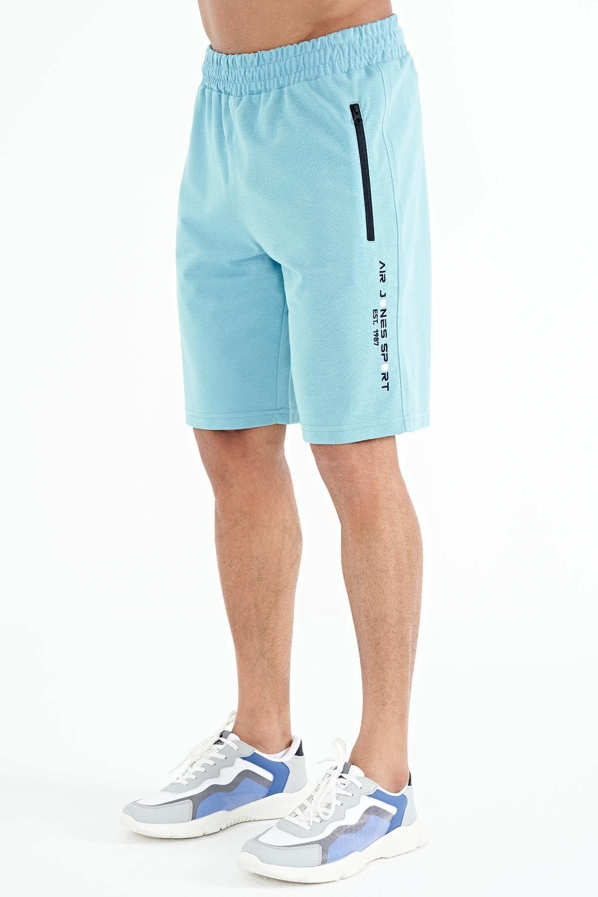 Arlo Light Blue Pocketed Men's Shorts - 81248