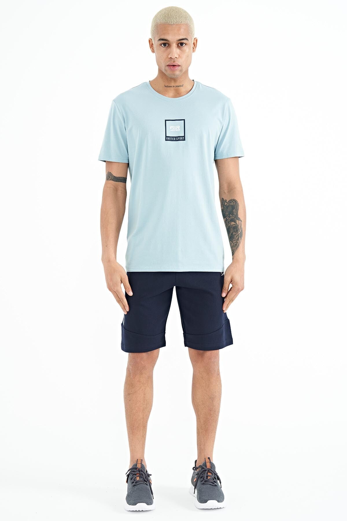 Adney Light Blue O Collar Men's T-Shirt - 88230