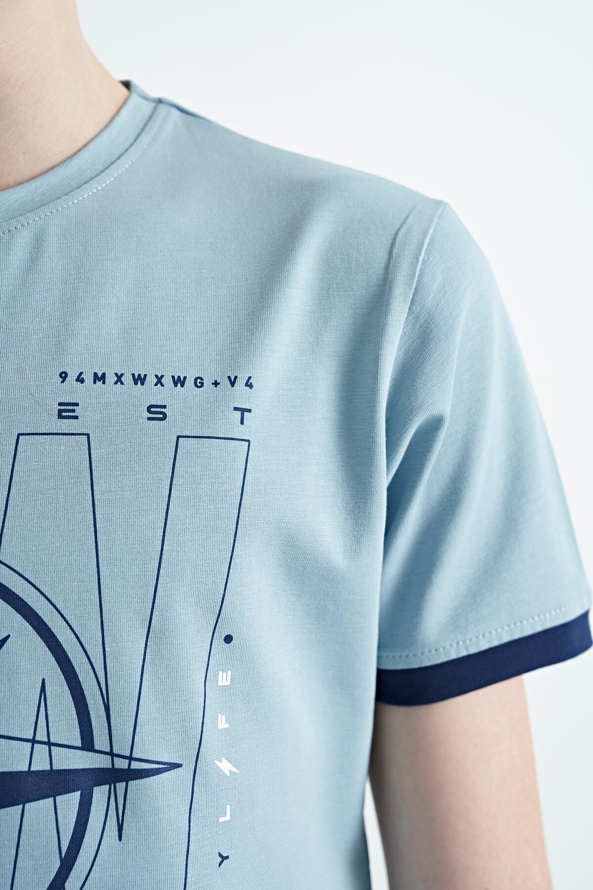 Light Blue Compass Printed Standard Fit O Collar Boys T-Shirt - 11106