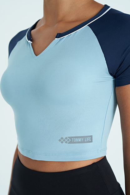Light Blue Color Block Logo Printed O Collar Slim Fit Women's Crop T-Shirt - 97270