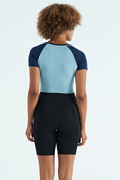 Light Blue Color Block Logo Printed O Collar Slim Fit Women's Crop T-Shirt - 97270