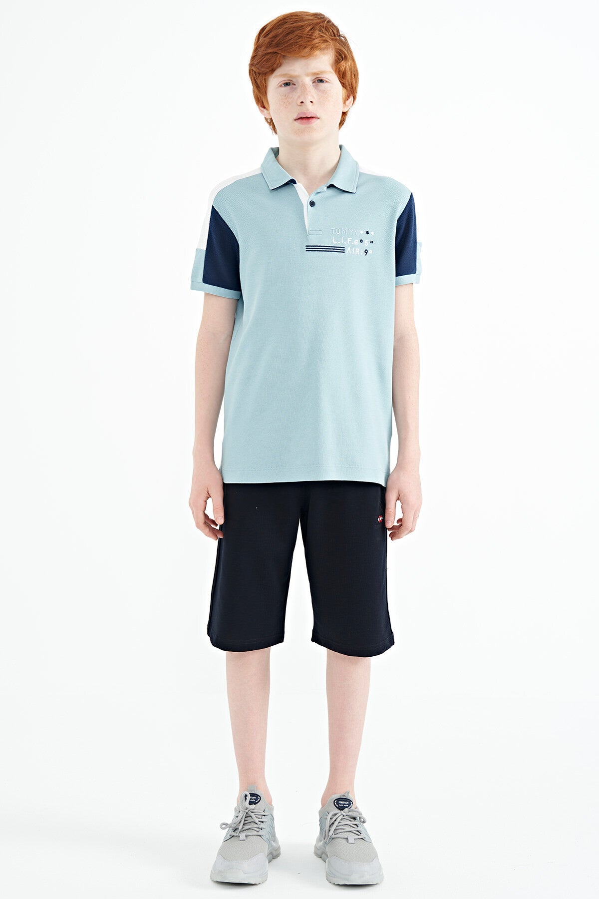 Blue Color Block Shoulder Trim Detailed Standard Fit Boys T-Shirt - 11155