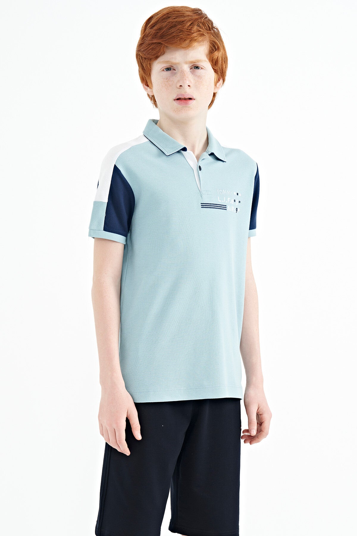 Blue Color Block Shoulder Trim Detailed Standard Fit Boys T-Shirt - 11155