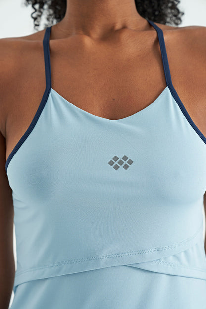 Light Blue Back Cross Strap Detailed Standard Fit Women's Sports Singlet - 97261