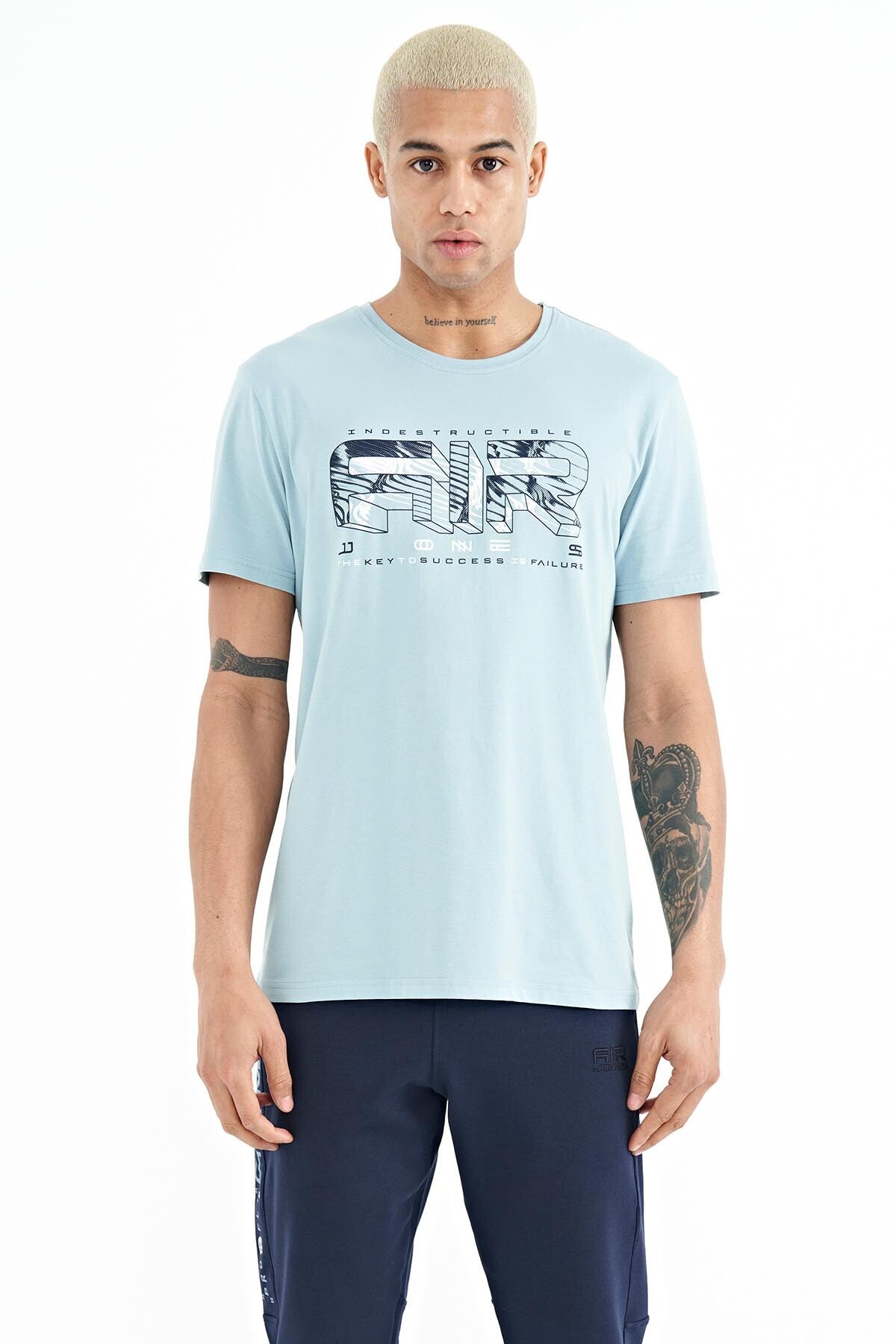 Oscar Light Blue Standard Fit Men's T-Shirt - 88226