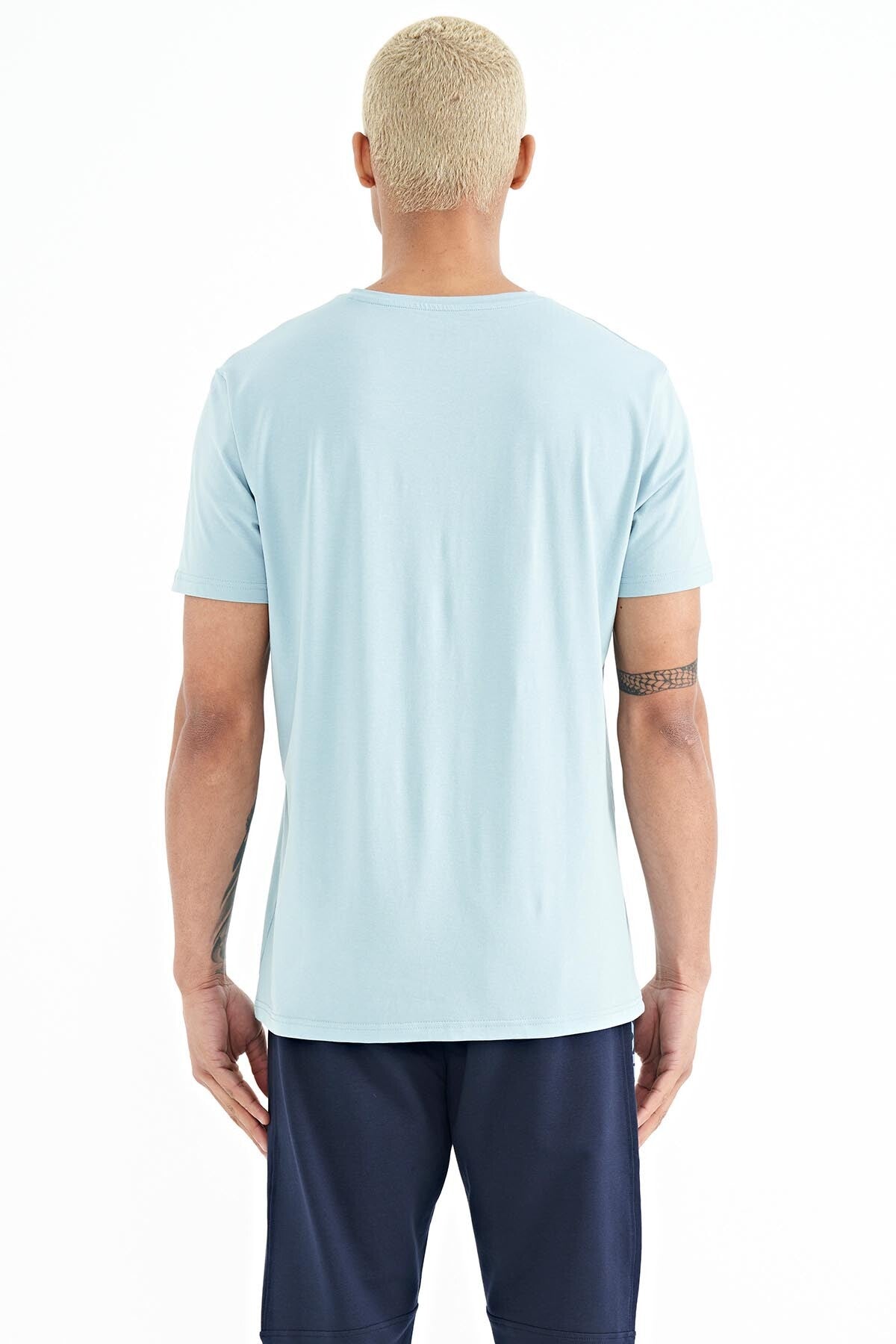 Oscar Light Blue Standard Fit Men's T-Shirt - 88226