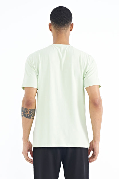 Light Green Open Green Print Detailed O Collar Standard Cut Men's T-Shirt - 88214