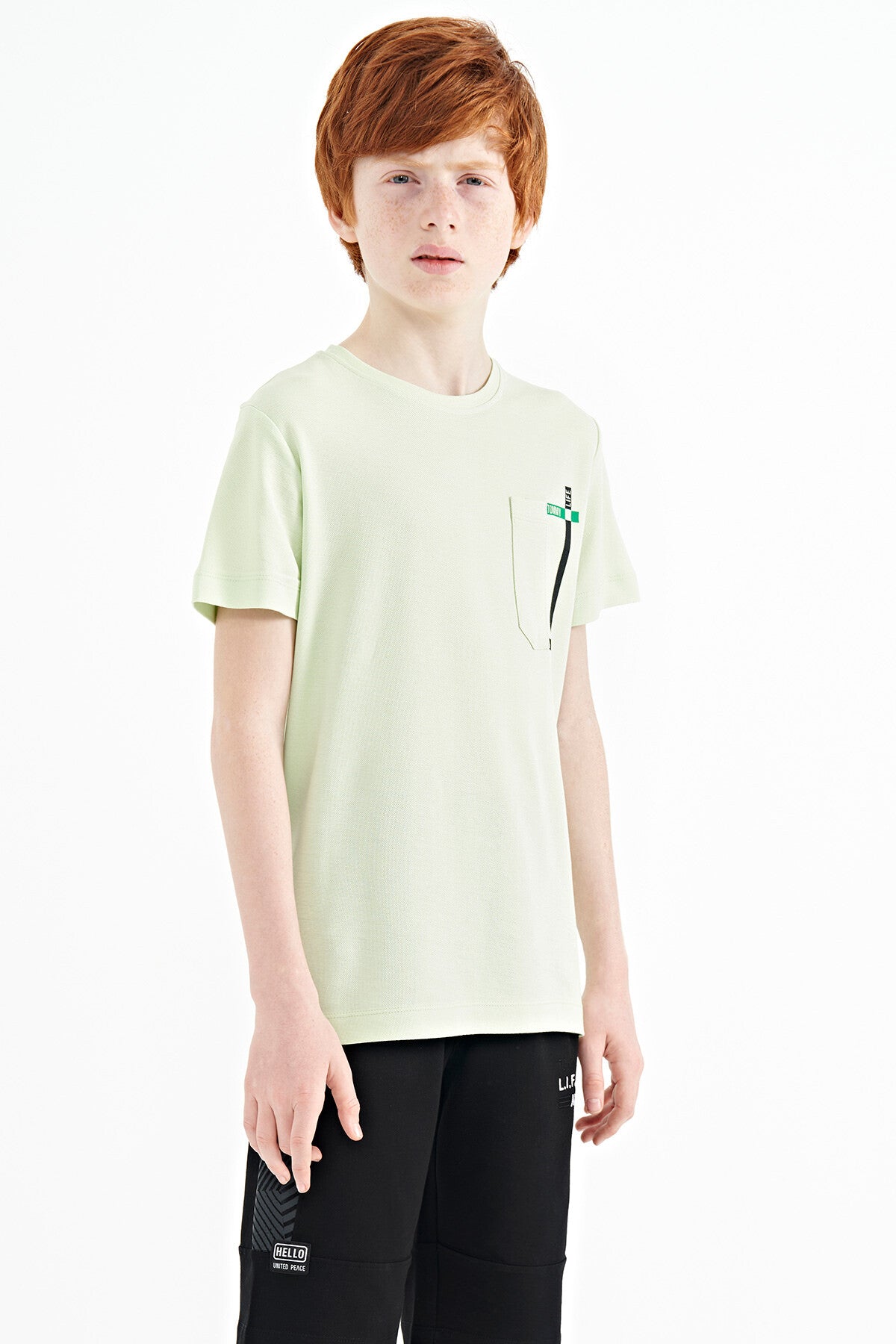 Light Green Pocket Detailed O Collar Standard Fit Boys T-Shirt - 11120