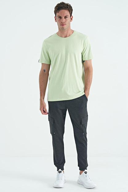 Light Green Men's Basic Short Sleeve Regular Fit O Neck T-shirt - 87911