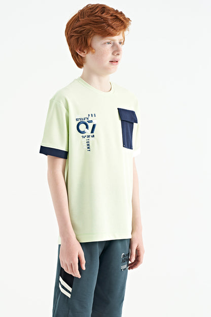 Light Green O Collar Oversize Pocket Detailed Boys' T-Shirt - 11152