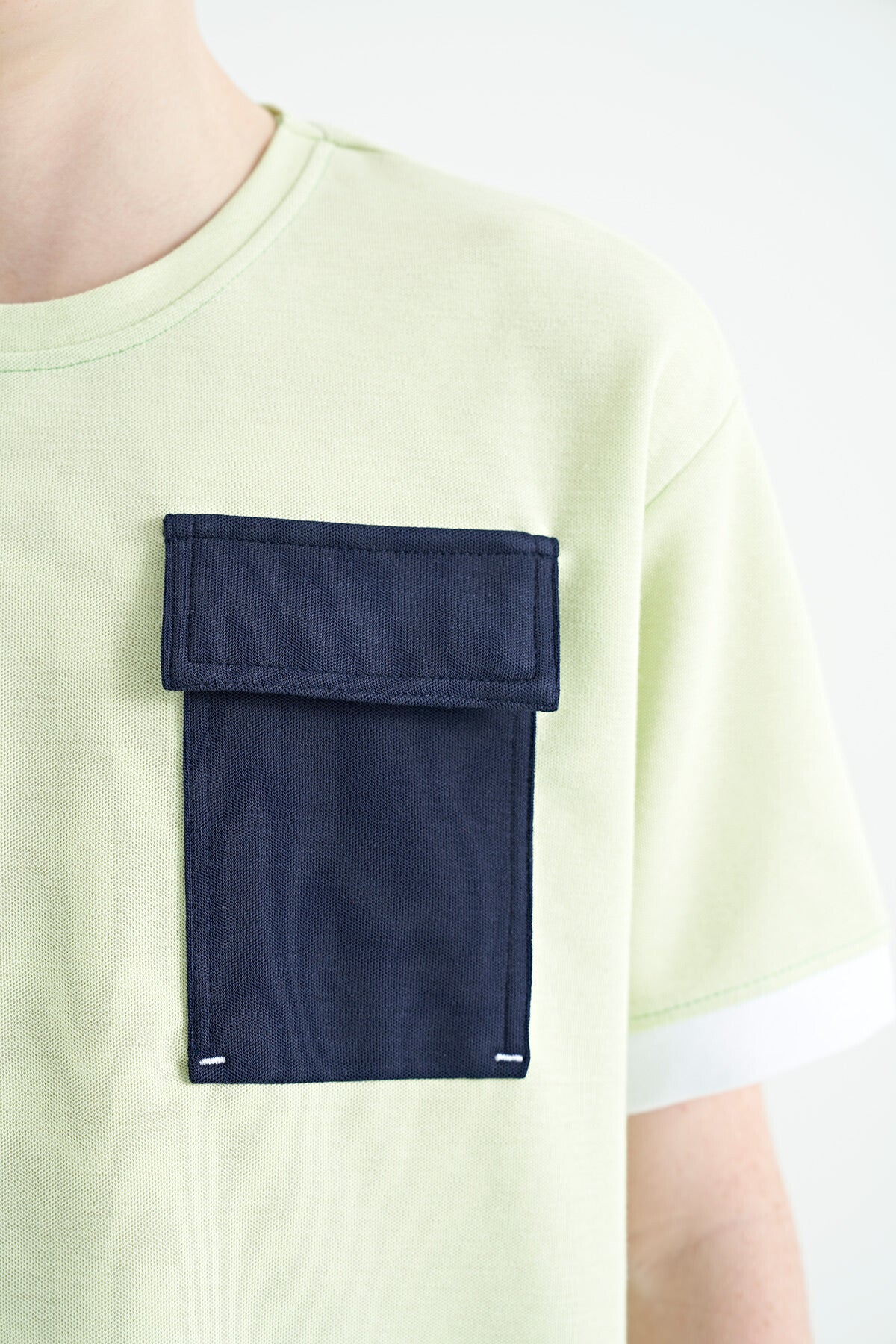 Light Green O Collar Oversize Pocket Detailed Boys' T-Shirt - 11152