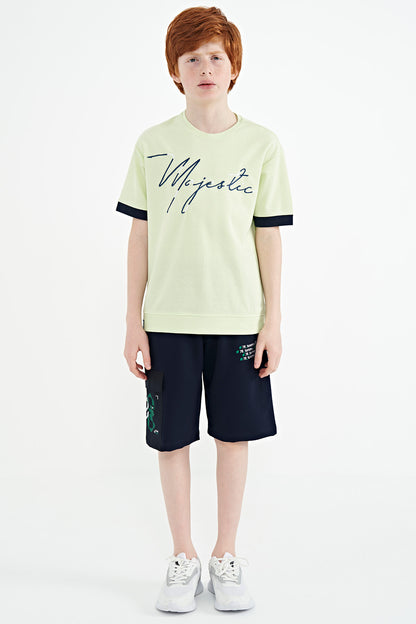Light Green Front Text Embroidered O Collar Oversize Boys T-Shirt - 11147