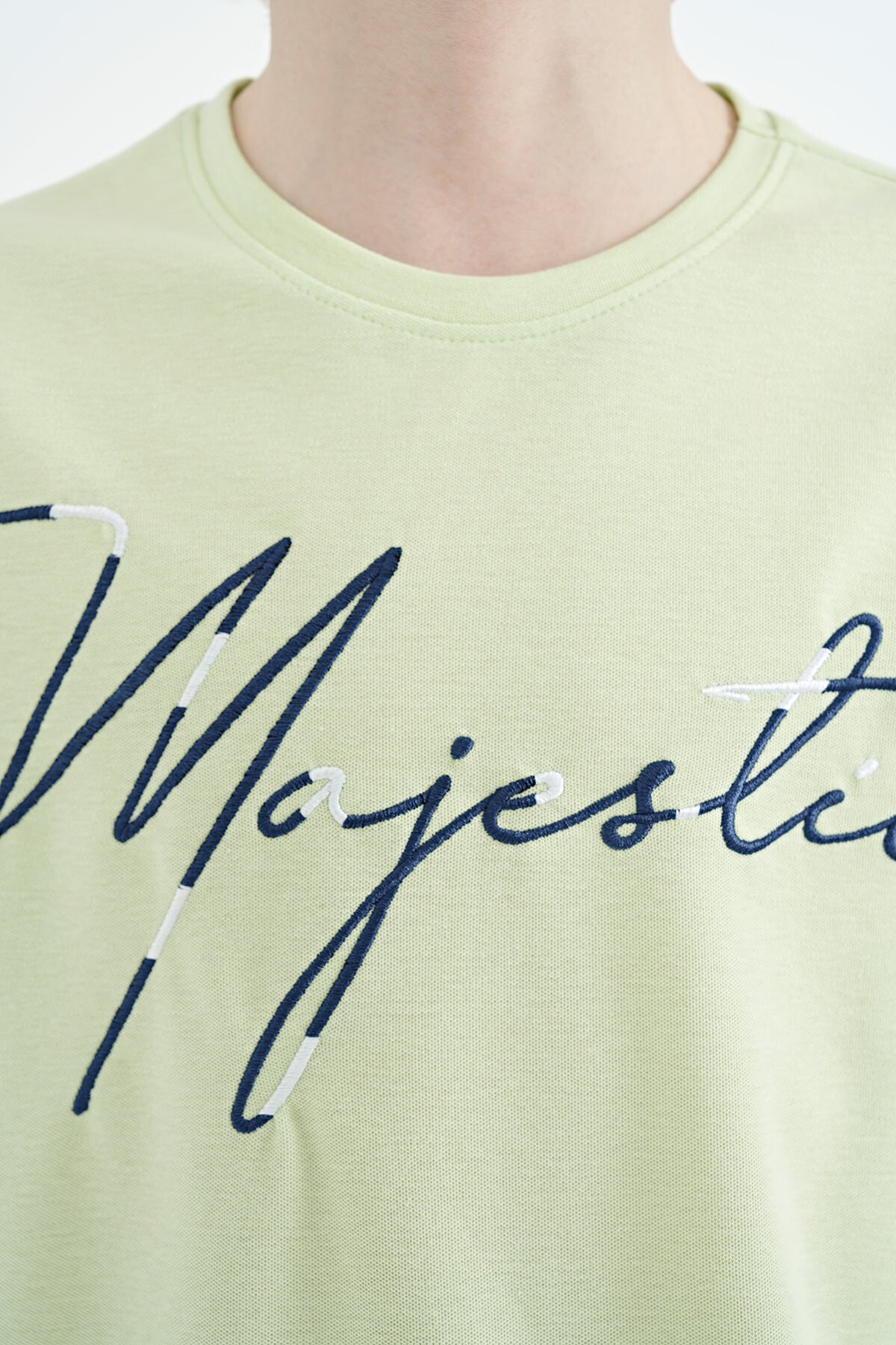 Light Green Front Text Embroidered O Collar Oversize Boys T-Shirt - 11147
