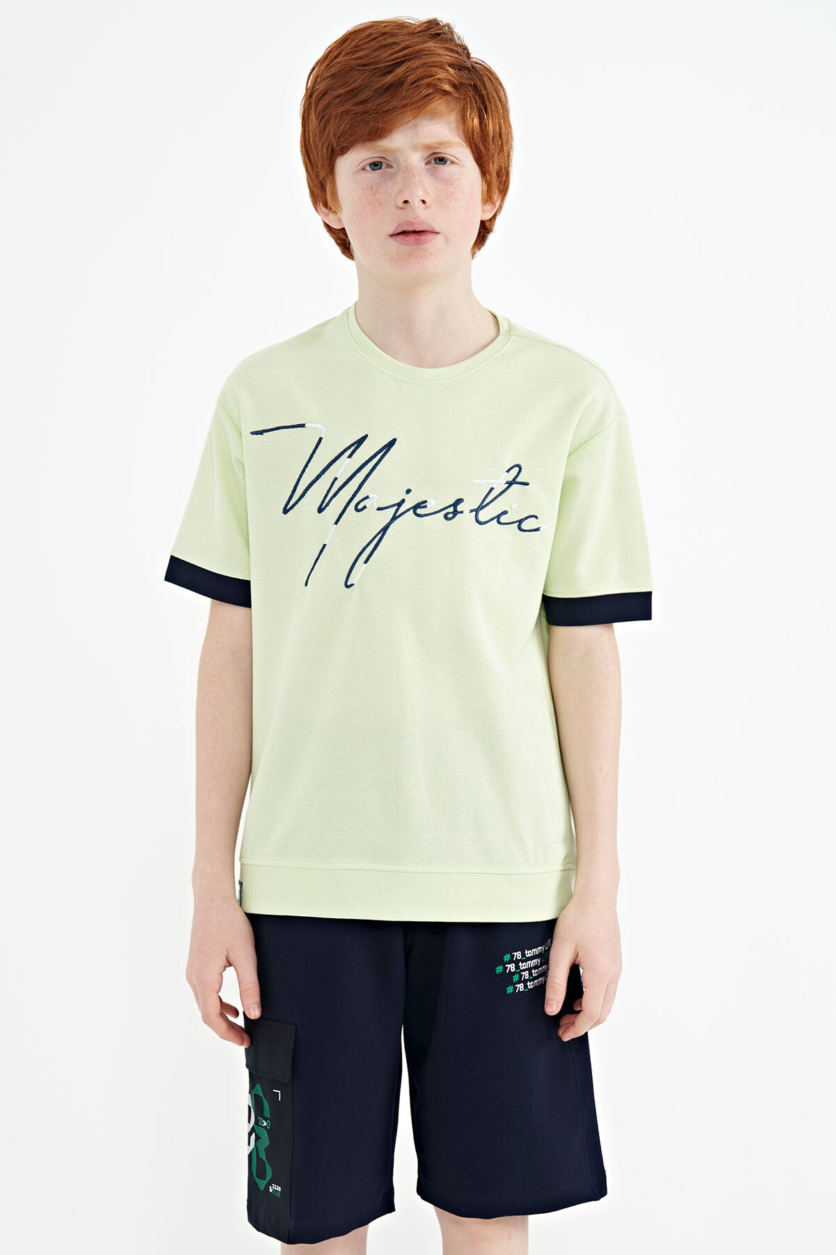 Light Green Front Text Embroidered O Collar Oversize Boys T-Shirt - 11147