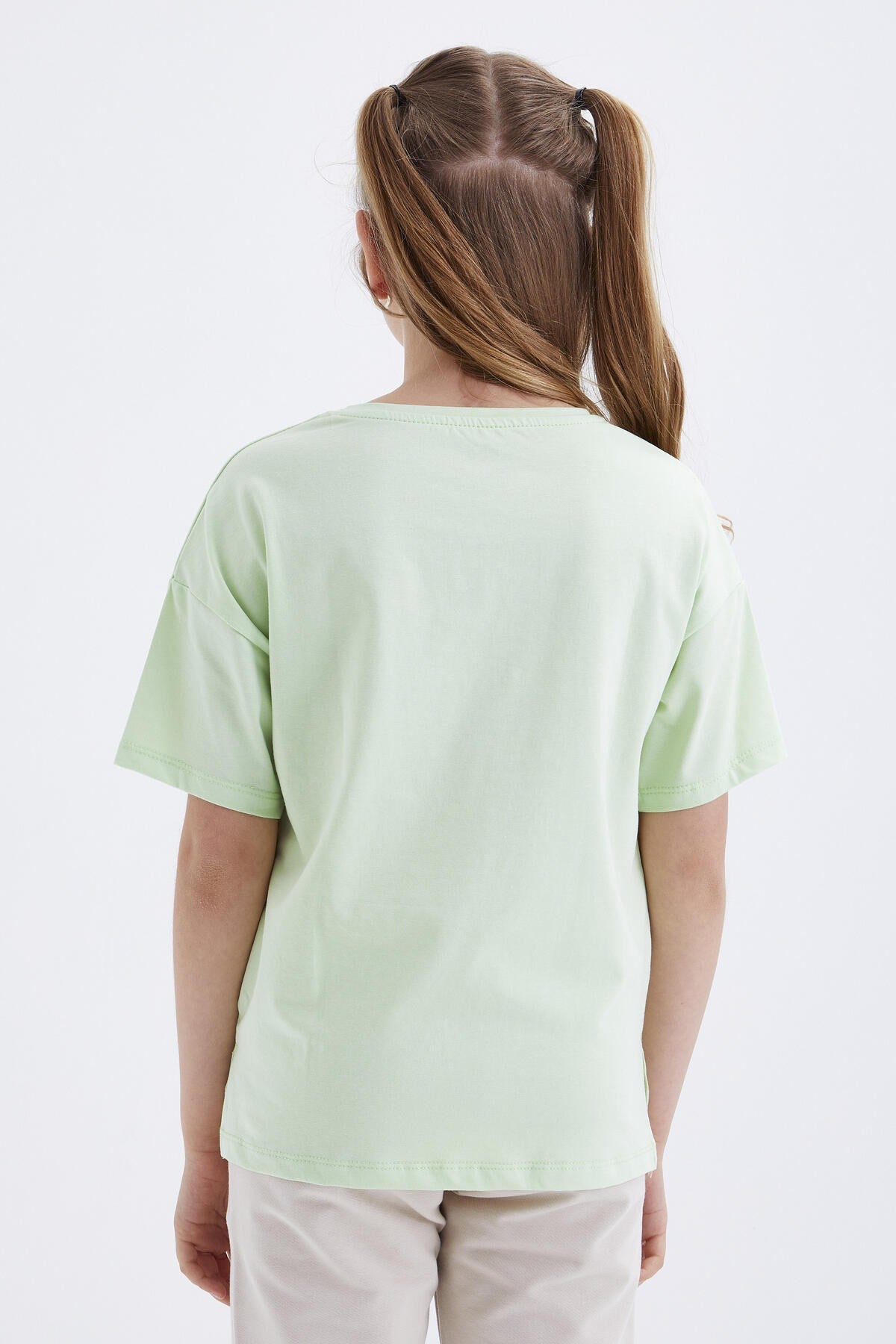 Light Green Oversize Printed O Collar Drop Shoulder Girl's T-Shirt - 75028