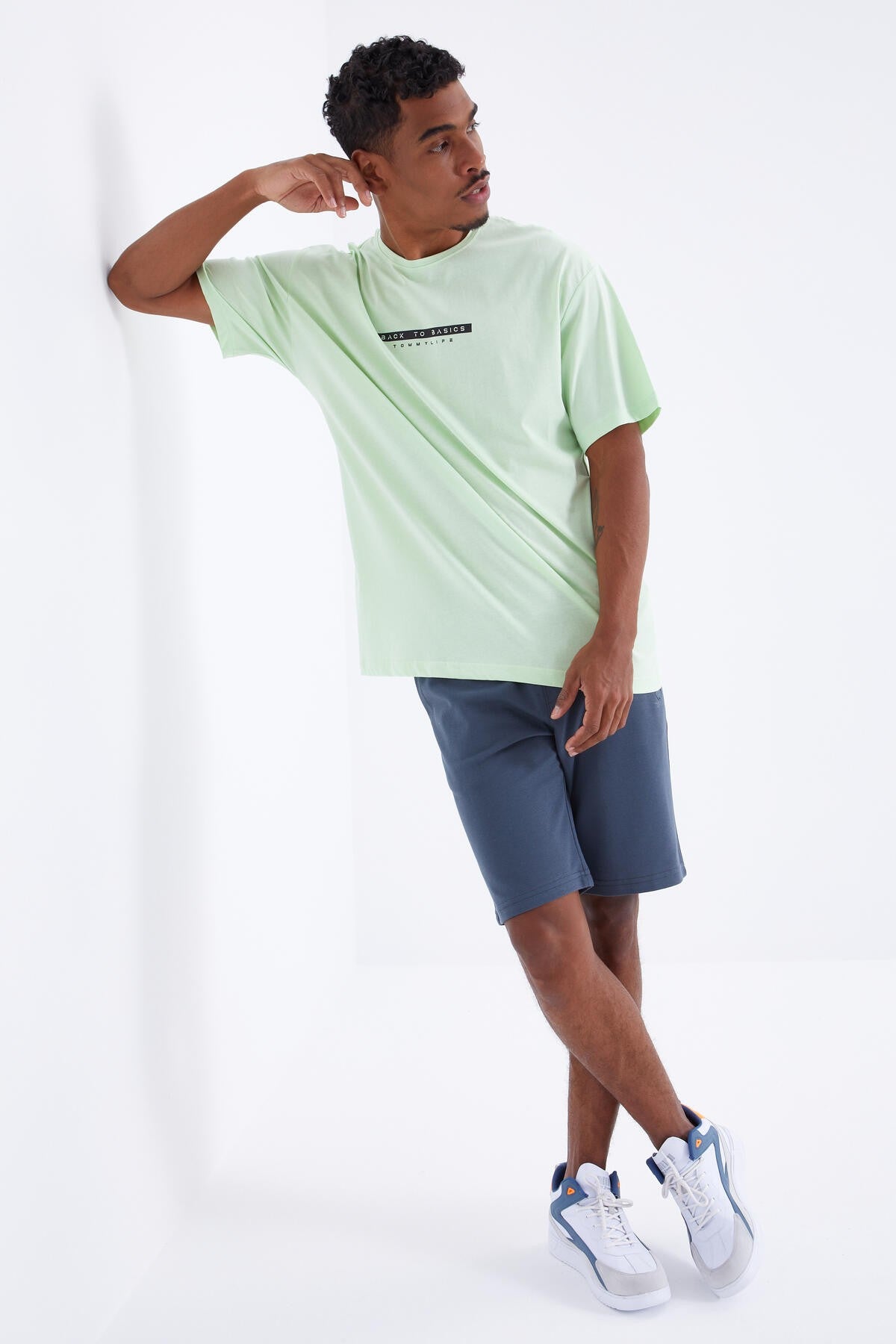 Light Green Back Print O Collar Men's Oversize T-Shirt - 88100