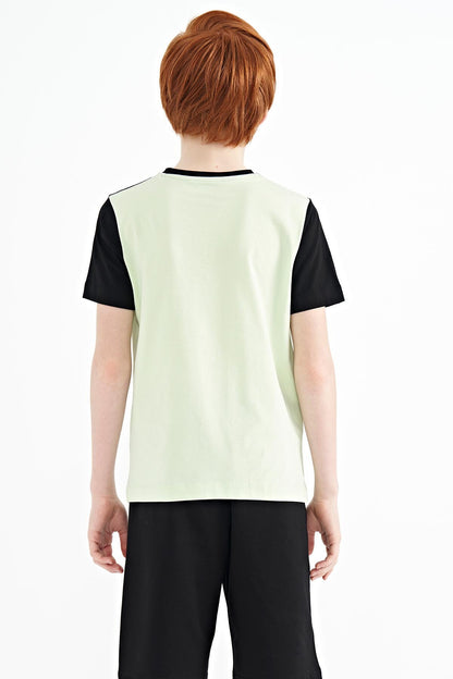 Light Green Printed Color Block Standard Fit O Collar Boys' T-Shirt - 11134